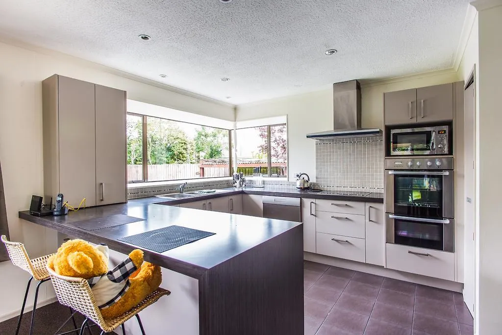 Lovely Family Home Christchurch